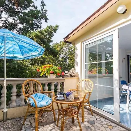 In 33251 Apartman