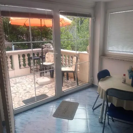 Apartman In 33251