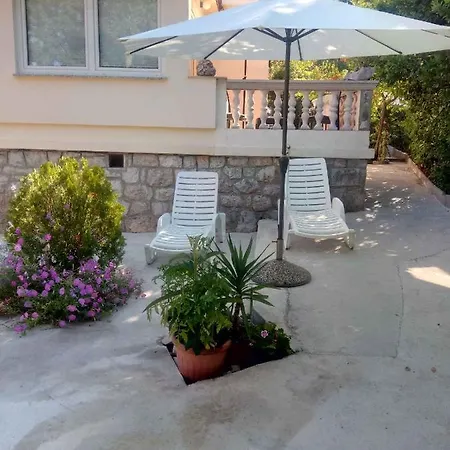 Apartman In 33251 Kraljevica