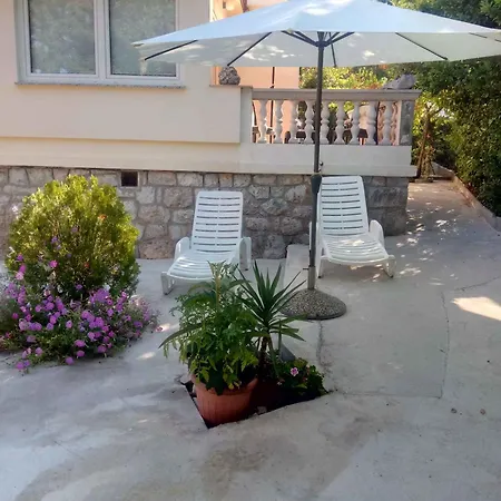 In 33251 Διαμέρισμα